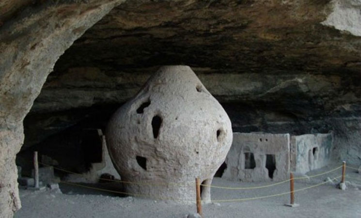 Zona Arqueológica Cueva de la Olla