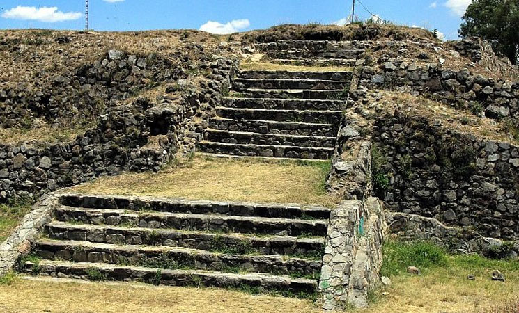 Zona Arqueológica El Grillo