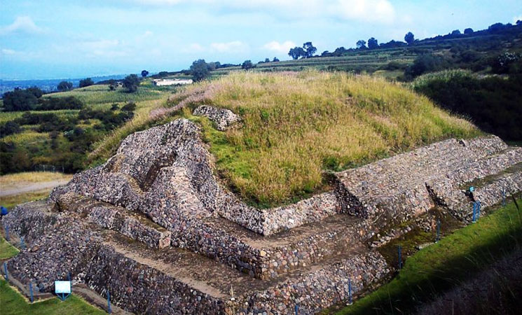 Zona Arqueológica San Cristóbal Tepatlaxco